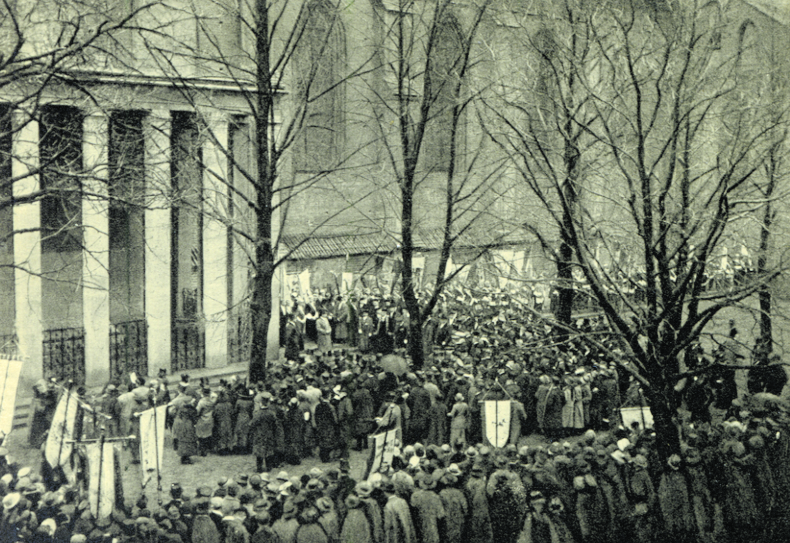 Einer der Höhepunkte der Feierlichkeiten: Feierliche Übergabe der neuen Grabstätte Immanuel Kants am 21. April 1924